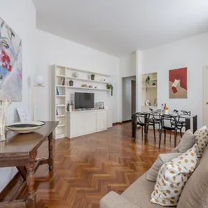 Apartamento The Rent - Gorgeous Two-bedroom In Porta Nuova District